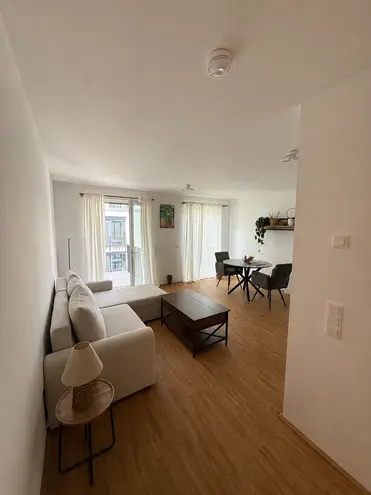 2 Zimmer Wohnung mit 65 m² in Saarbrücken – Bild 1