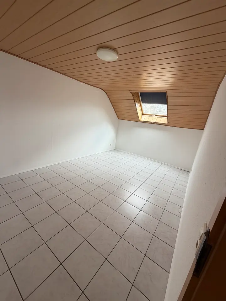 4 Zimmer Wohnung mit 140 m² in Rastatt – Bild 8