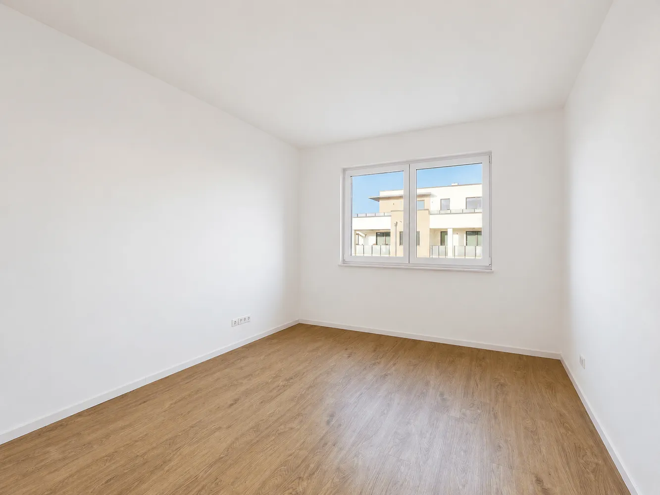 2 Zimmer Wohnung mit 65 m² in Rostock – Bild 4