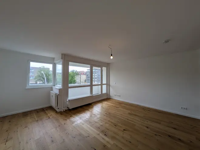 2 Zimmer Wohnung mit 61 m² in Berlin – Bild 1
