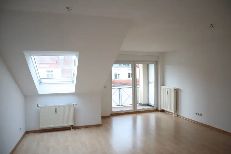 4 Zimmer Wohnung mit 90 m² in Zwickau – Bild 1