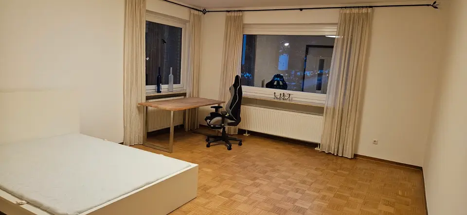 WG-Zimmer mit 140 m² in Norderstedt – Bild 2