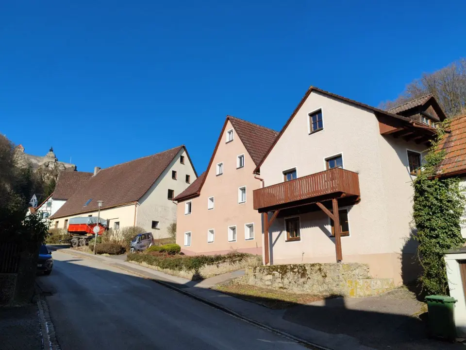 5 Zimmer Haus mit 122 m² in Erlangen – Bild 3