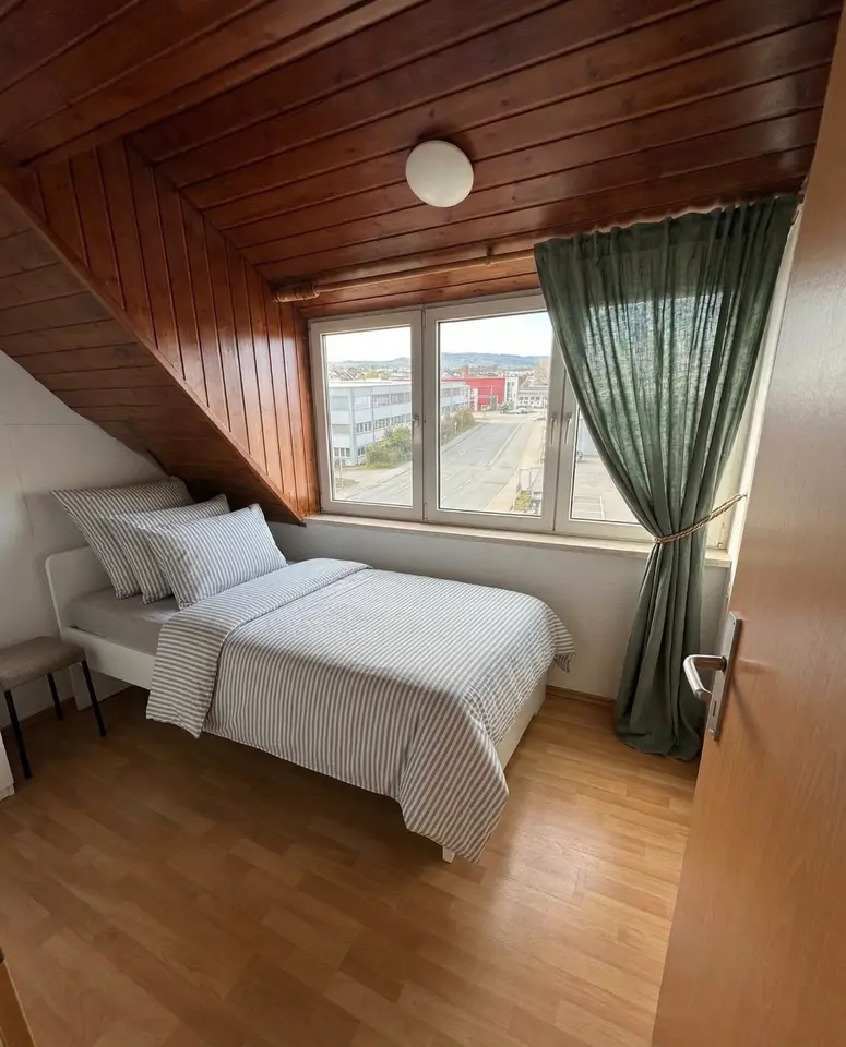10 Zimmer Haus mit 220 m² in Oberursel – Bild 4