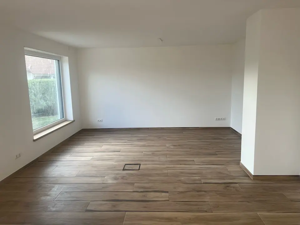 4 Zimmer Wohnung mit 143 m² in Augsburg – Bild 2