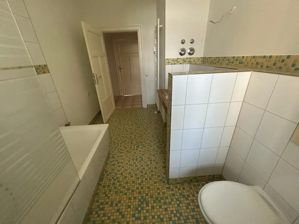 2 Zimmer Wohnung mit 72 m² in Schwerin – Bild 10