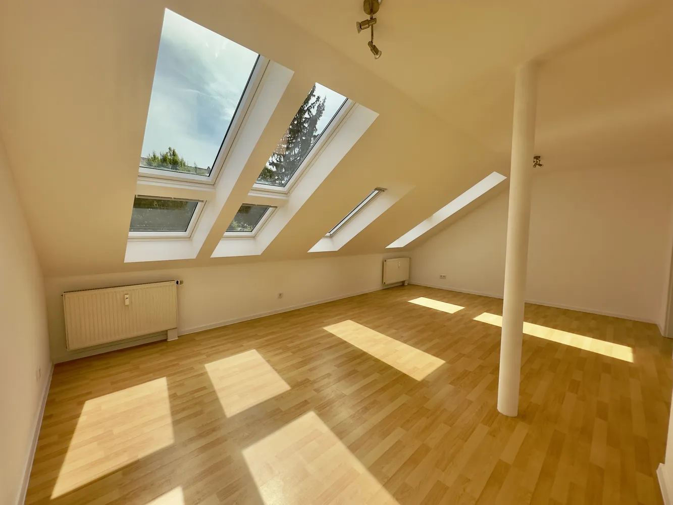 2 Zimmer Wohnung mit 54 m² in Regensburg – Bild 2