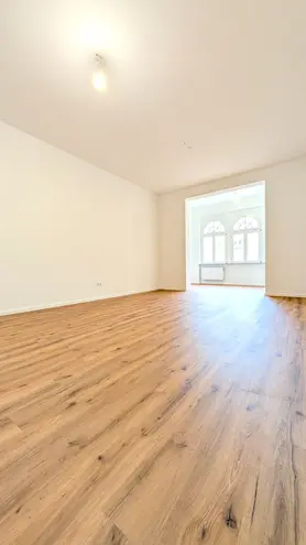 6 Zimmer Wohnung mit 245 m² in Leipzig – Bild 10