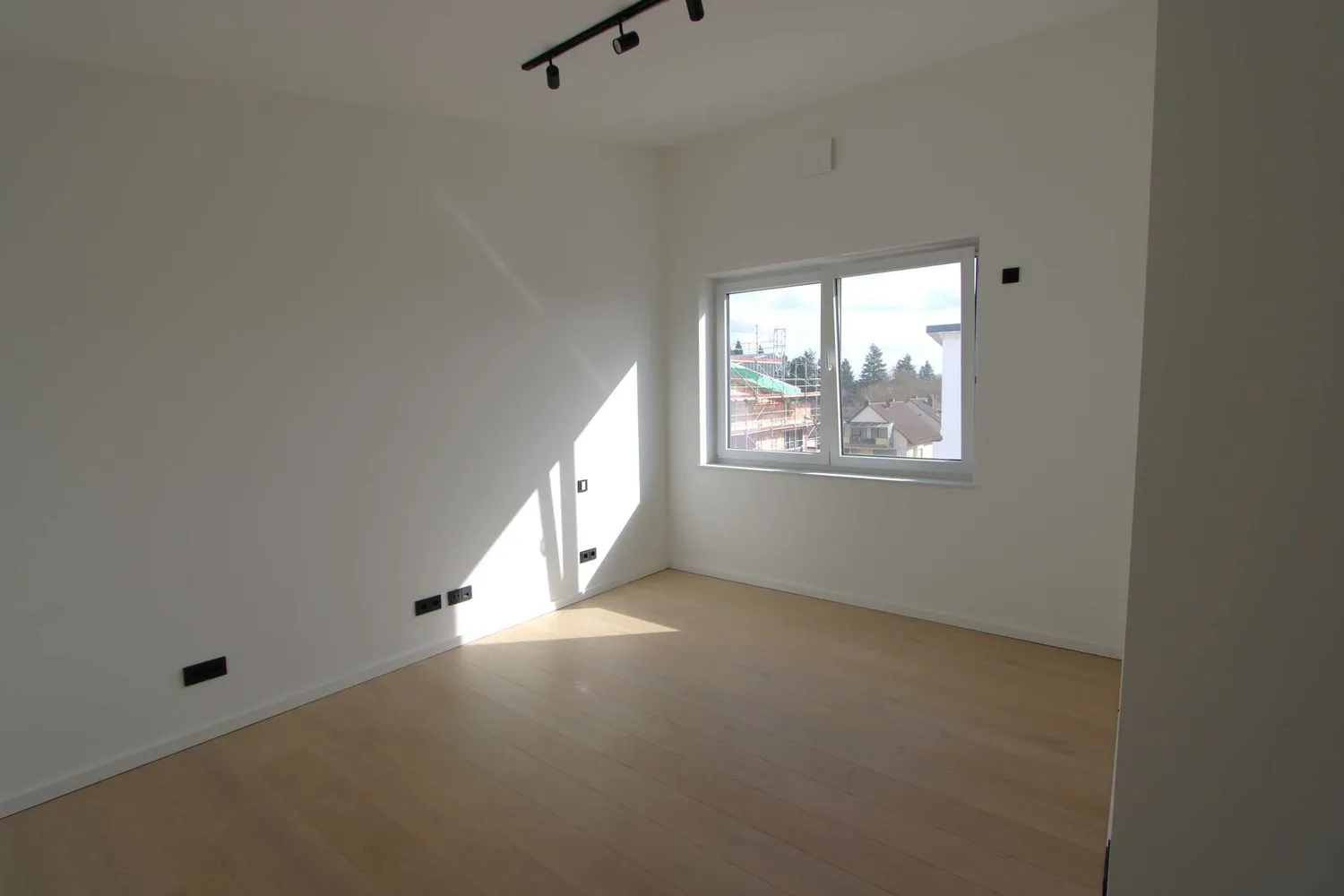 4 Zimmer Wohnung mit 120 m² in Offenbach am Main – Bild 9