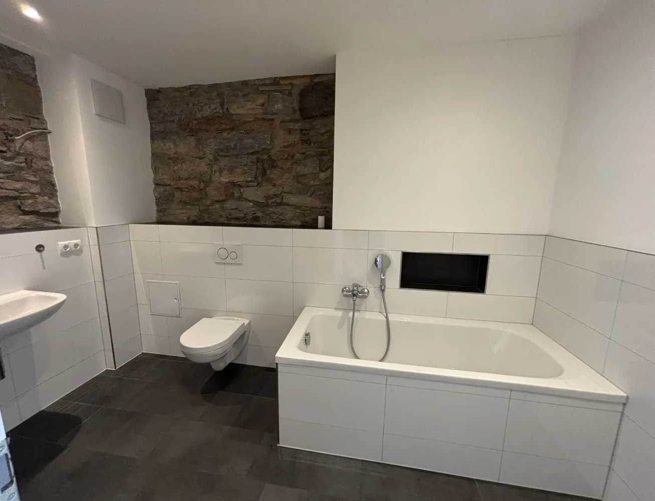 2 Zimmer Wohnung mit 80 m² in Erfurt – Bild 7
