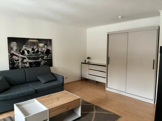 2 Zimmer Wohnung mit 37 m² in Schwerin – Bild 1