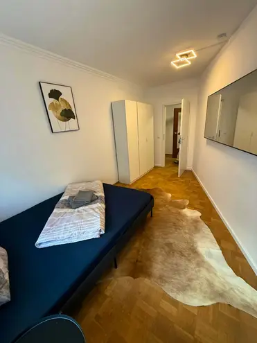 WG-Zimmer mit 12 m² in München – Bild 1