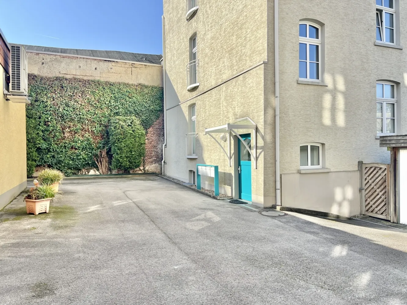 2 Zimmer Wohnung mit 69 m² in Detmold – Bild 3