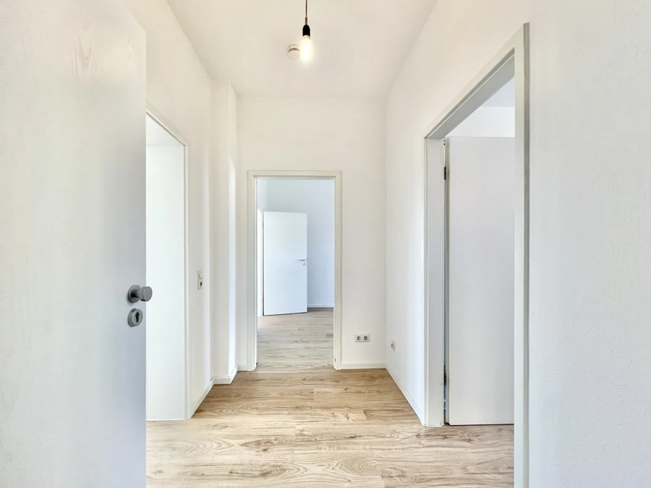 2 Zimmer Wohnung mit 69 m² in Detmold – Bild 6