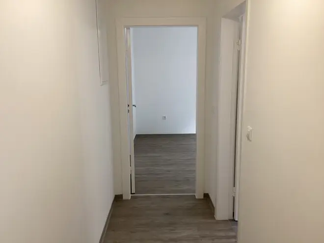 2 Zimmer Wohnung mit 42 m² in Lübeck – Bild 2