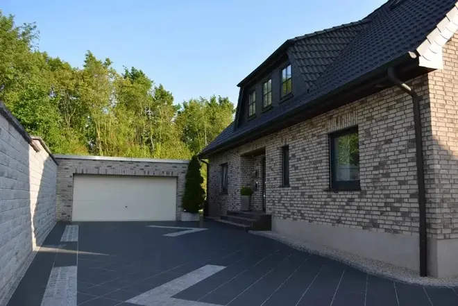 5 Zimmer Wohnung mit 132 m² in Bochum – Bild 2