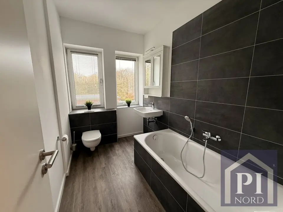 5 Zimmer Wohnung mit 138 m² in Kiel – Bild 9