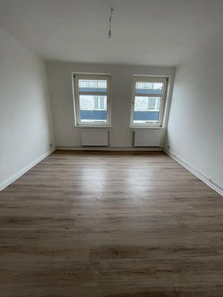 3 Zimmer Wohnung mit 86 m² in Neumünster – Bild 3