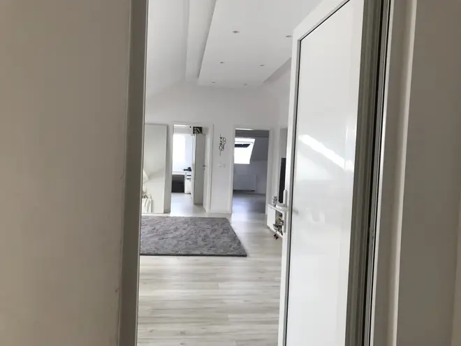3 Zimmer Wohnung mit 80 m² in Berlin – Bild 2