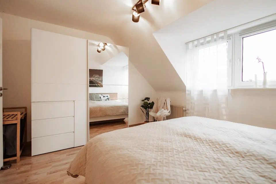 WG-Zimmer mit 67 m² in Neuss – Bild 3