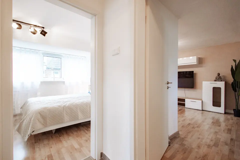 WG-Zimmer mit 67 m² in Neuss – Bild 4