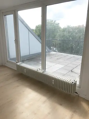 3 Zimmer Wohnung mit 91 m² in Berlin – Bild 2