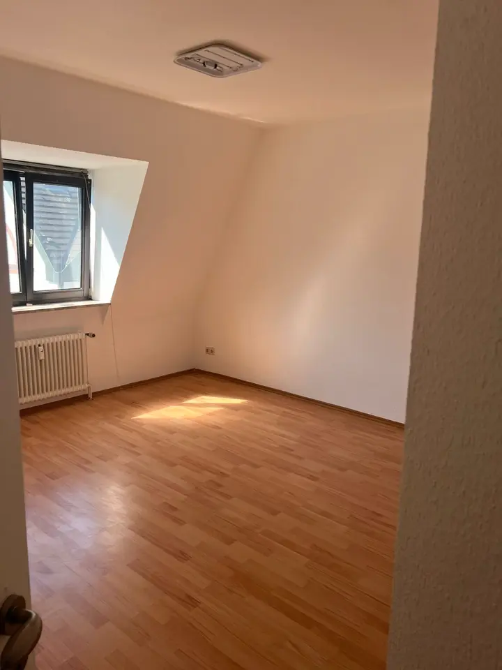 2 Zimmer Wohnung mit 56 m² in Bremerhaven – Bild 2