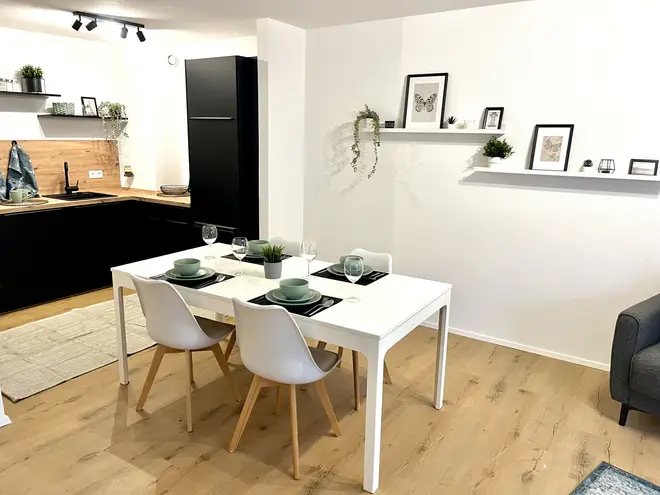3 Zimmer Wohnung mit 80 m² in Karlsruhe – Bild 2