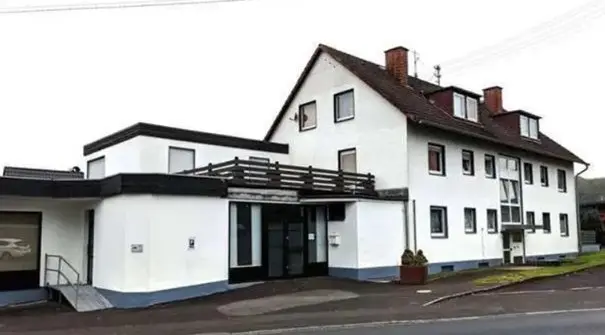 2 Zimmer Wohnung mit 75 m² in Siegen – Bild 2