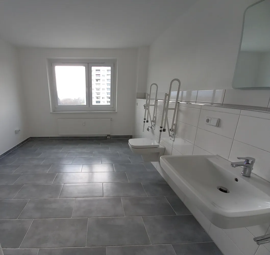 2 Zimmer Wohnung mit 81 m² in Dresden – Bild 3