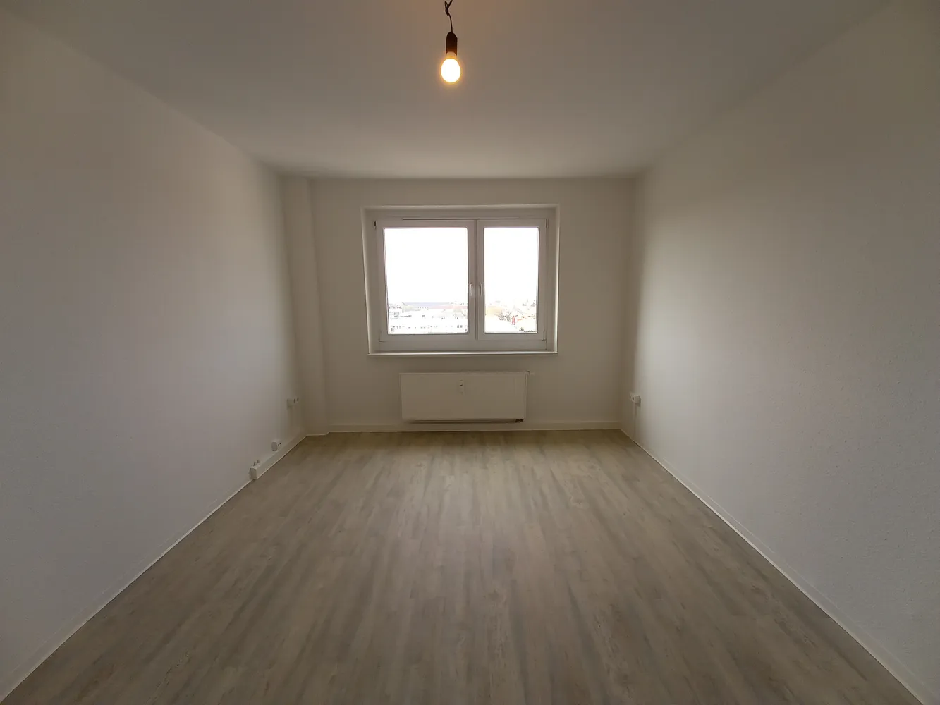 2 Zimmer Wohnung mit 81 m² in Dresden – Bild 8
