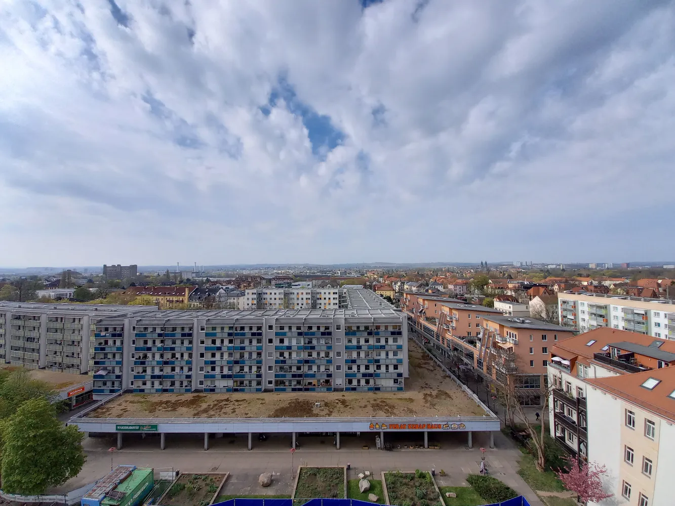 2 Zimmer Wohnung mit 81 m² in Dresden – Bild 10