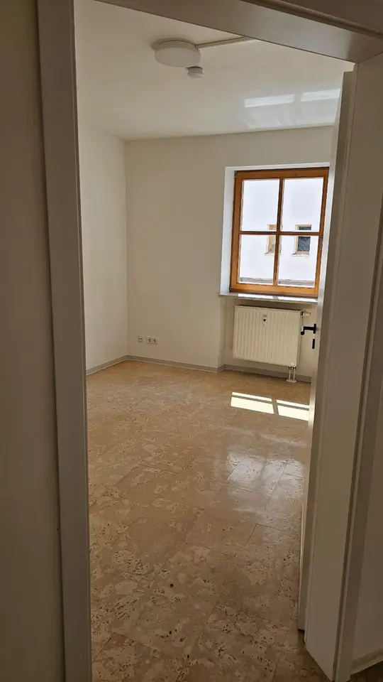 3 Zimmer Wohnung mit 97 m² in Amberg – Bild 6