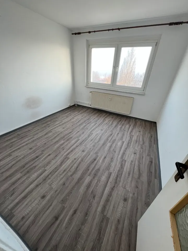 3 Zimmer Wohnung mit 46 m² in Neubrandenburg – Bild 2