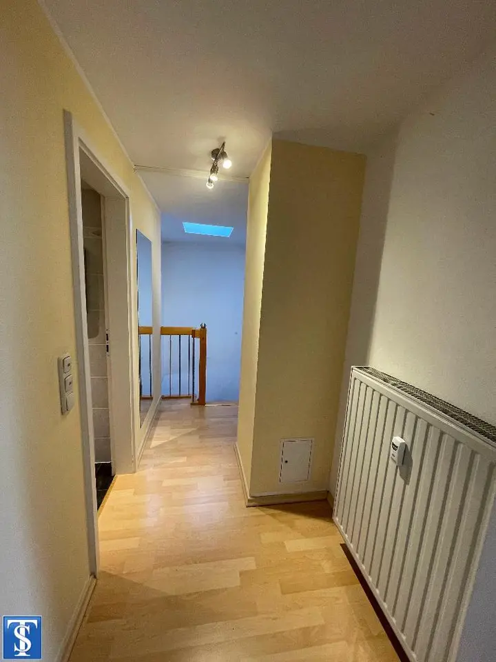 2 Zimmer Wohnung mit 100 m² in Plauen – Bild 5
