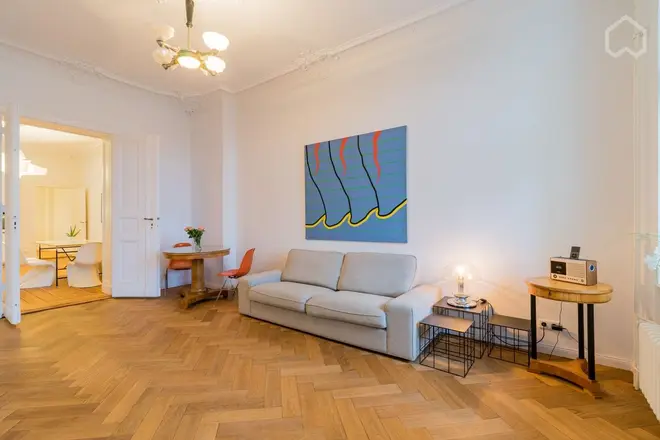 4 Zimmer Wohnung mit 104 m² in Berlin – Bild 2