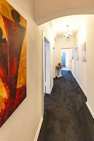 8 Zimmer Haus mit 323 m² in Düsseldorf – Bild 12