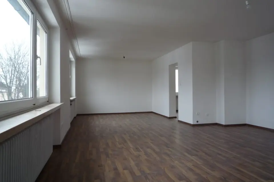 4 Zimmer Wohnung mit 136 m² in Cham – Bild 1