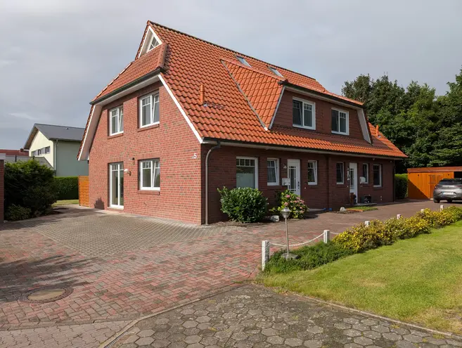 4 Zimmer Haus mit 125 m² in Cuxhaven – Bild 2