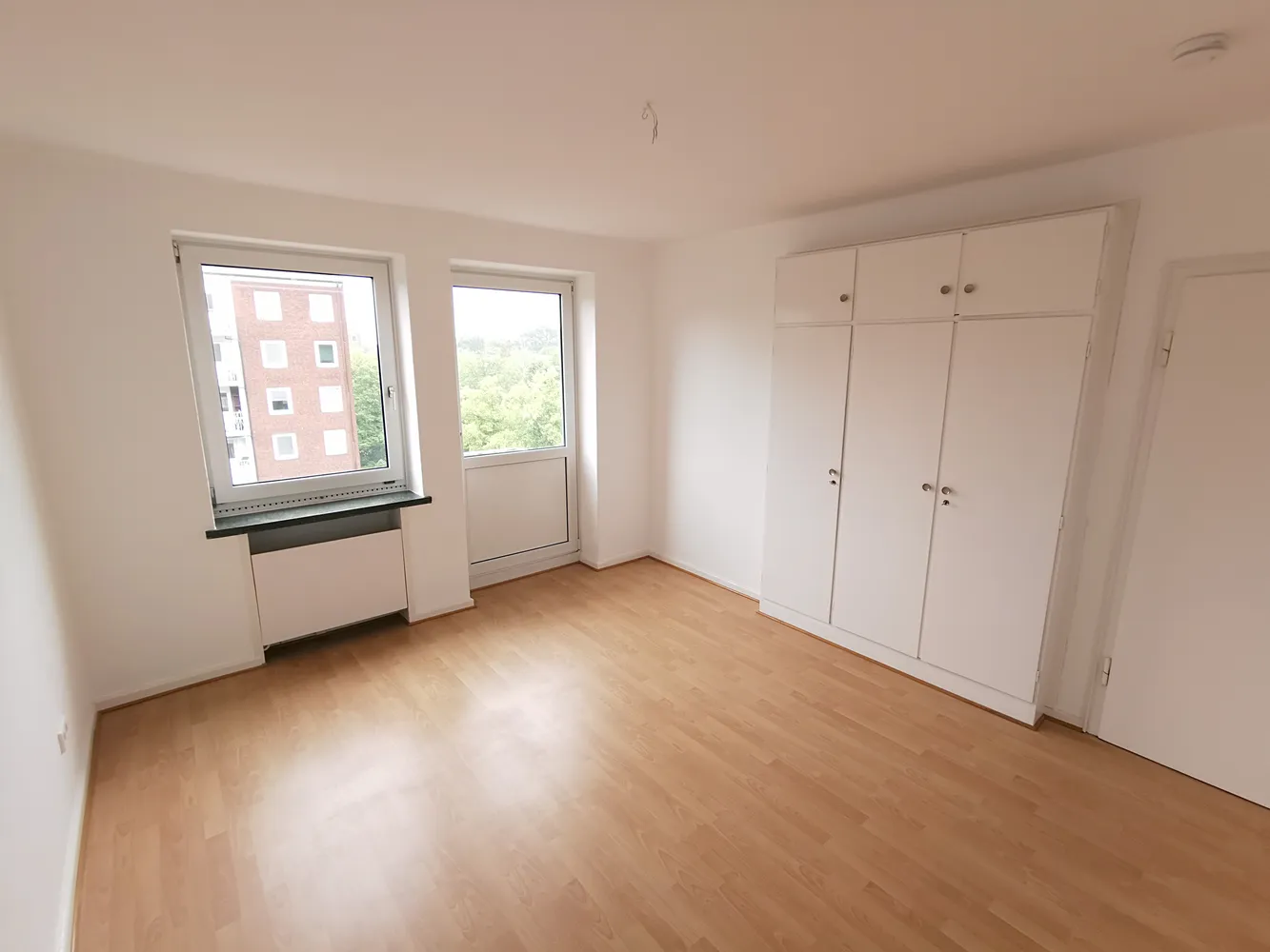 6 Zimmer Wohnung mit 136 m² in Hannover – Bild 11
