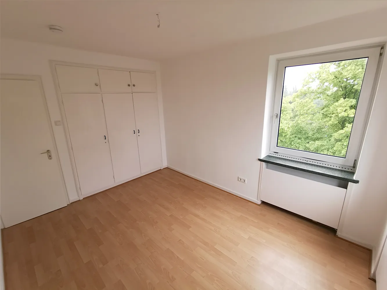 6 Zimmer Wohnung mit 136 m² in Hannover – Bild 9