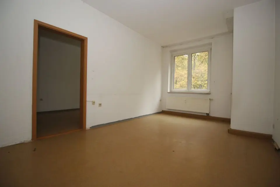 3 Zimmer Wohnung mit 77 m² in Plauen – Bild 2