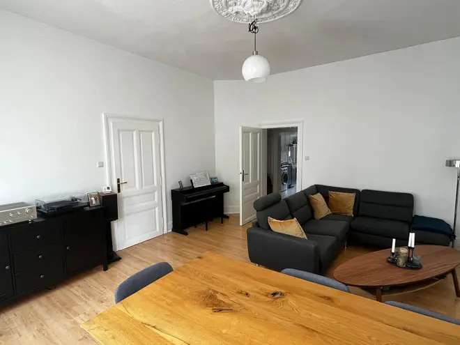 3 Zimmer Wohnung mit 80 m² in Frankfurt am Main – Bild 2