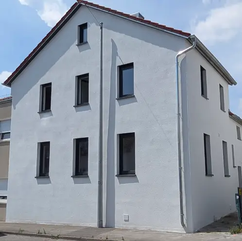 6 Zimmer Haus mit 110 m² in Stuttgart – Bild 1