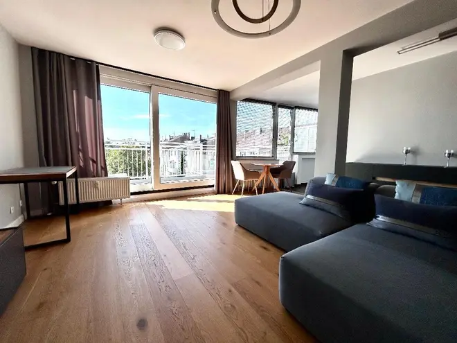 2 Zimmer Wohnung mit 63 m² in Düsseldorf – Bild 1