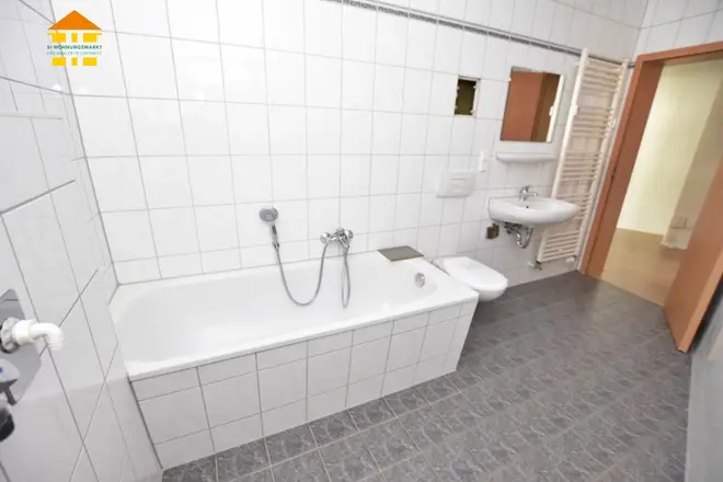 2 Zimmer Wohnung mit 62 m² in Chemnitz – Bild 9