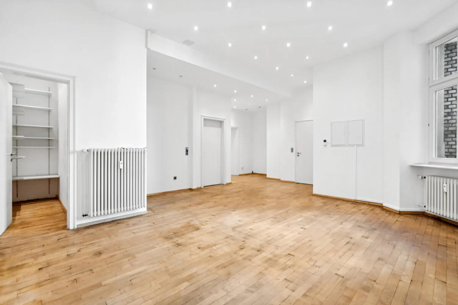 6 Zimmer Wohnung mit 188 m² in Mannheim – Bild 5