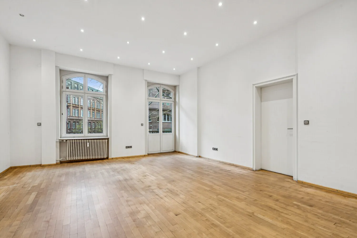 6 Zimmer Wohnung mit 188 m² in Mannheim – Bild 7