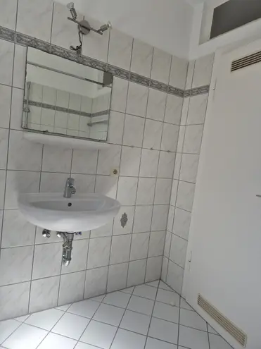 2 Zimmer Wohnung mit 66 m² in Krefeld – Bild 5