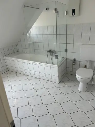 3 Zimmer Wohnung mit 90 m² in Neuss – Bild 7